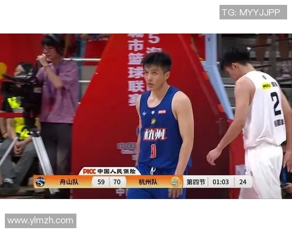 杭州篮球队以53分领跑奥运会积分榜展现强大实力与团队合作精神 杭州篮球队以53分领跑奥运会积分榜展现强大实力与团队合作精神